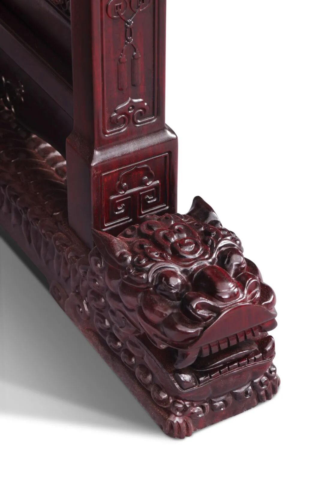 中国古典家具传统五种雕刻方法概述