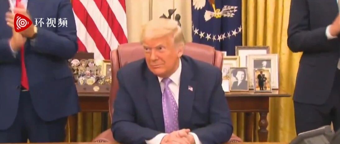 现场，一片笑声。