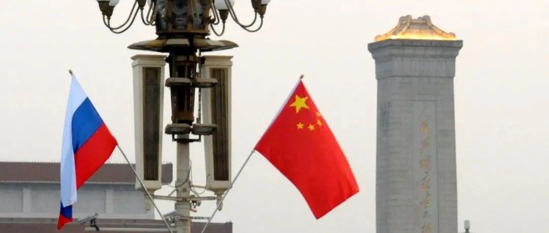 胡锡进：美国习惯吧，它惹中俄的一个，另一个不会无动于衷