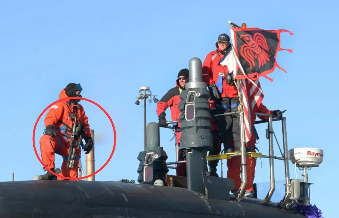 美军为核潜艇艇员配备激光枪 浮出水面时能对付空中目标