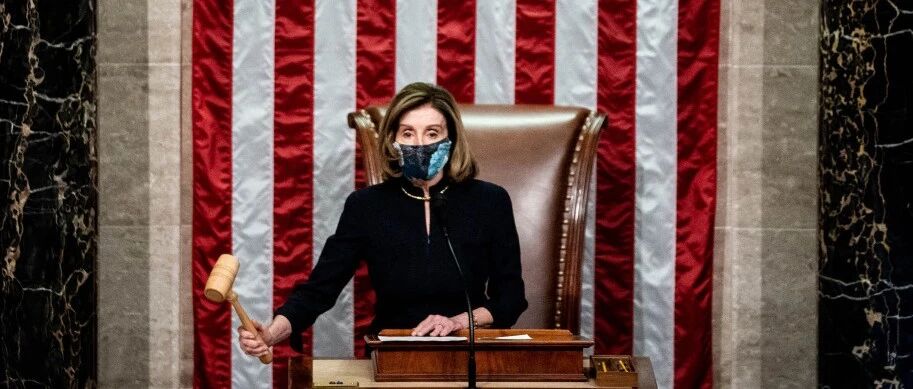 一锤下去，特朗普成历史第一！