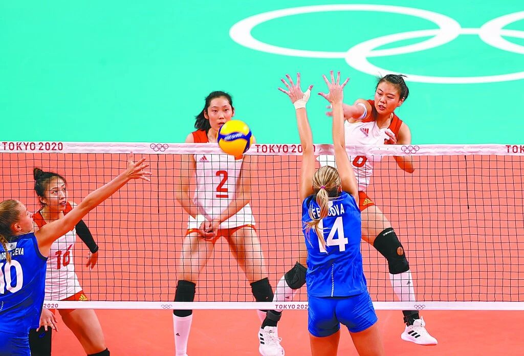 憾负俄罗斯！中国女排即将迎战意大利，郎平：比俄罗斯还难打