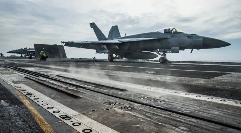 美军高调宣布“里根”号航母战斗群“重回南海” 台媒迅速跟进炒作