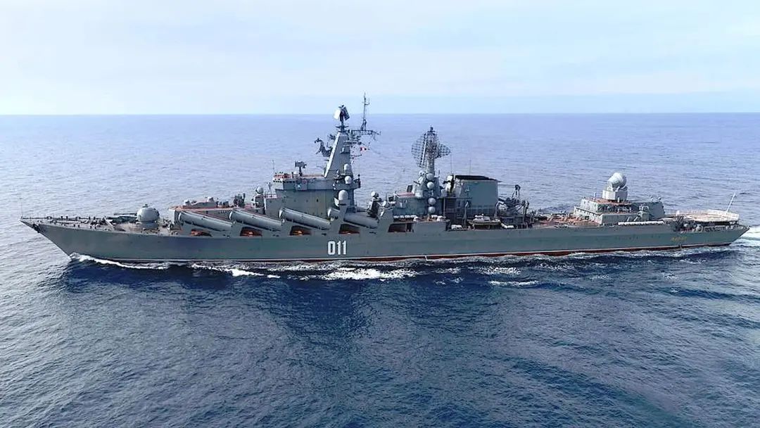 美军罕见承认俄军舰逼近美国领土，距夏威夷海岸最近时只有37公里