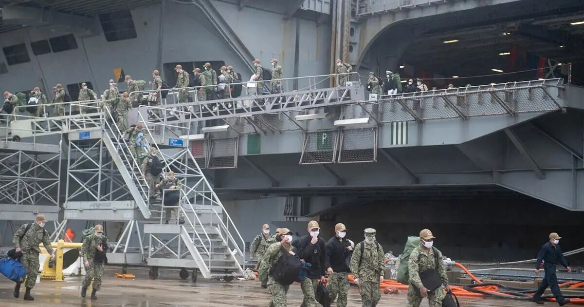 190多艘军舰染上新冠病毒！美国海军被曝出大半舰艇都遭遇疫情