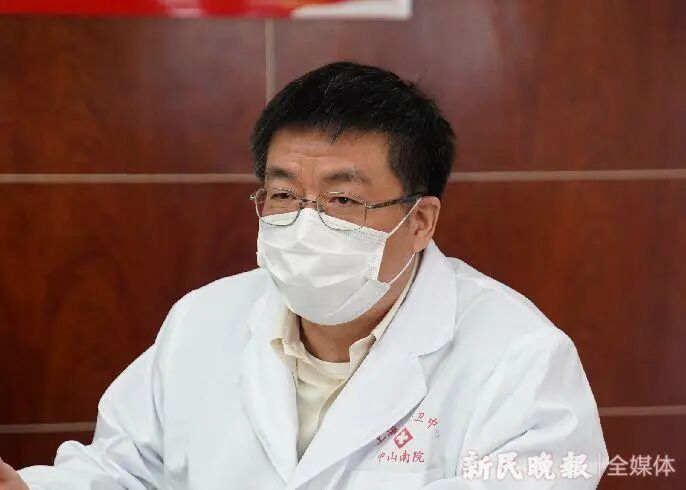 新冠专家张文宏：很难讲天气热了病毒就消失，H1N1和SARS也跨季了（组图） - 2