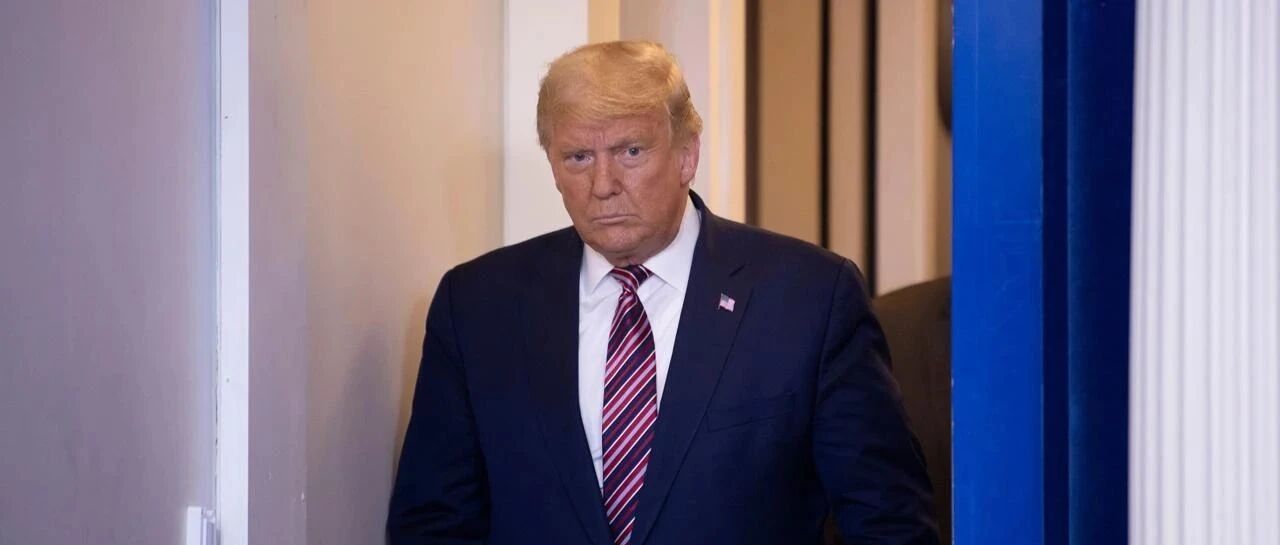 特朗普认了一部分错。