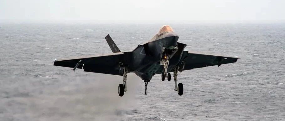 美国海军碰上“猪队友”