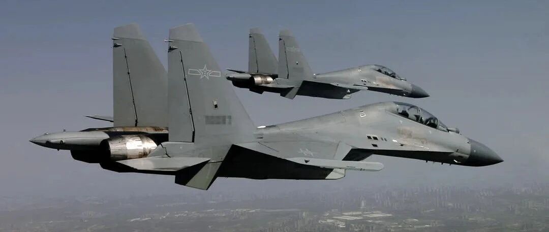 台军就“军机被共机包夹”表态