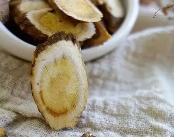 黄芪这样吃，功效胜人参！坚持吃越来越年轻...