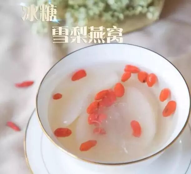 把握吃燕窝美容的10个最佳时期，比美容针更管用！你抓住机会了