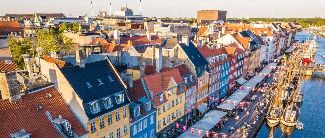 在童话的丹麦里，一起寻找幸福和安静的力量