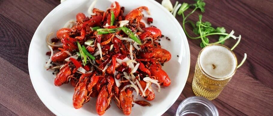 北欧的夏末—小龙虾派对的狂欢