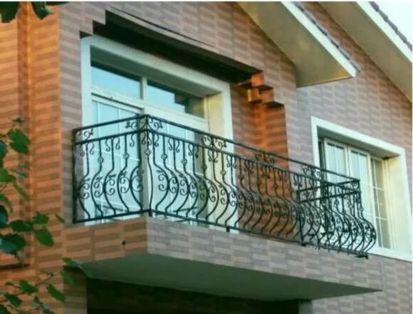 陽臺護欄.jpg