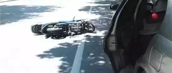 只是开了下车门，要赔300多万！这件事千万注意了