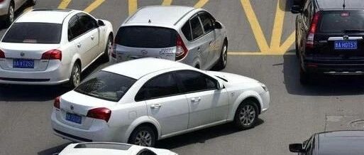 被加塞发生交通事故，到底是谁的责任？