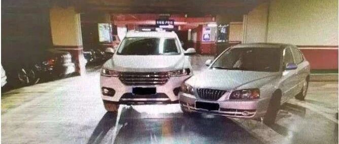 在地下停车场发生事故，责任如何划分？