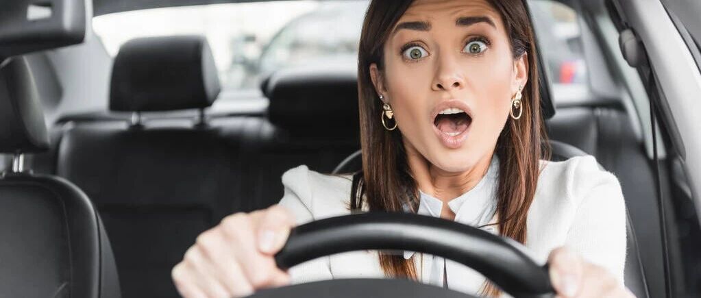 开车时常见的“隐形杀手”，看完这个再也不敢忽视了……