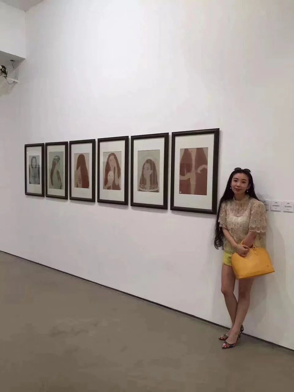 母亲节 | 美女画家敖登高娃自述：画画，我所欲也；养娃，亦我所欲也。