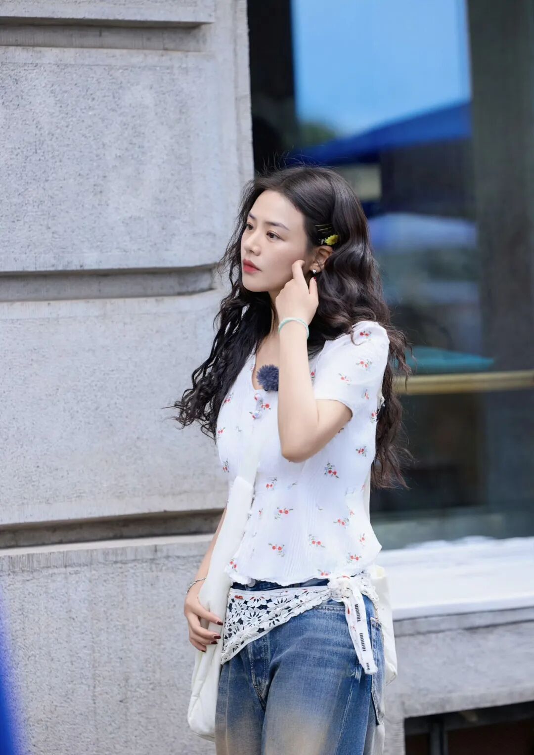 李沁被张雅琪砍价腌入味了