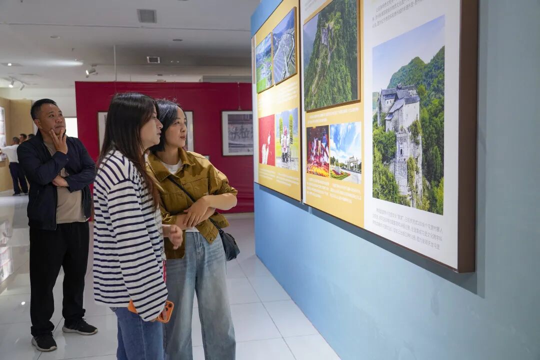 兴仁市宣传思想文化系统开展主题党日活动