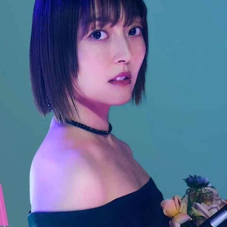 日本声优花泽香菜与小野贤章宣布离婚!只因聚少离多