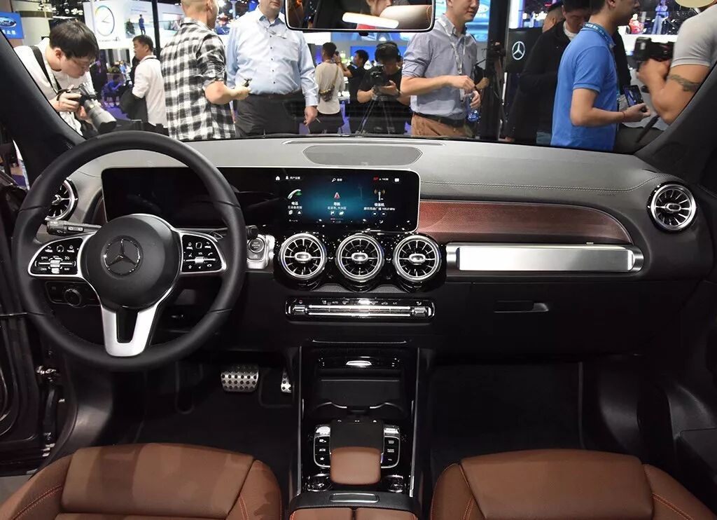 迈凯伦刹车卡钳牌子_迈凯伦720s刹车卡钳_评测迈凯伦的刹车系统与安全标准