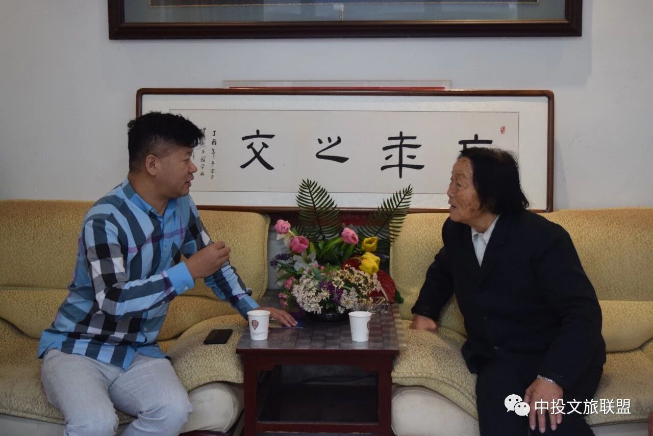 9月18日上午,集团董事长郭荣林,总经理李明明等领导一行赴山西平顺