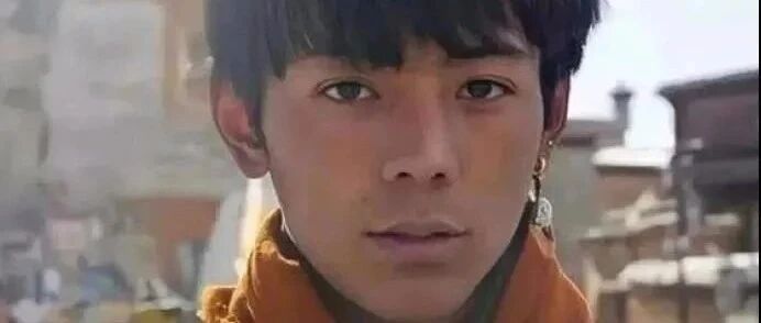 全国官博哄抢丁真？善用流量带火大美中国