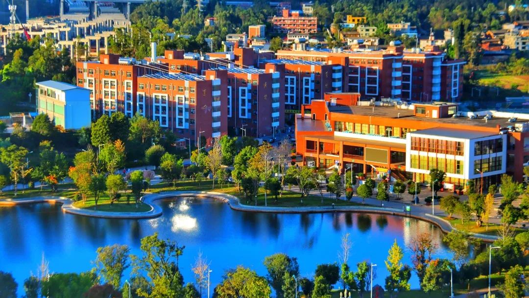 【云南大专】楚雄医药高等专科学校招生简章 - 河南对口升学-口腔医学