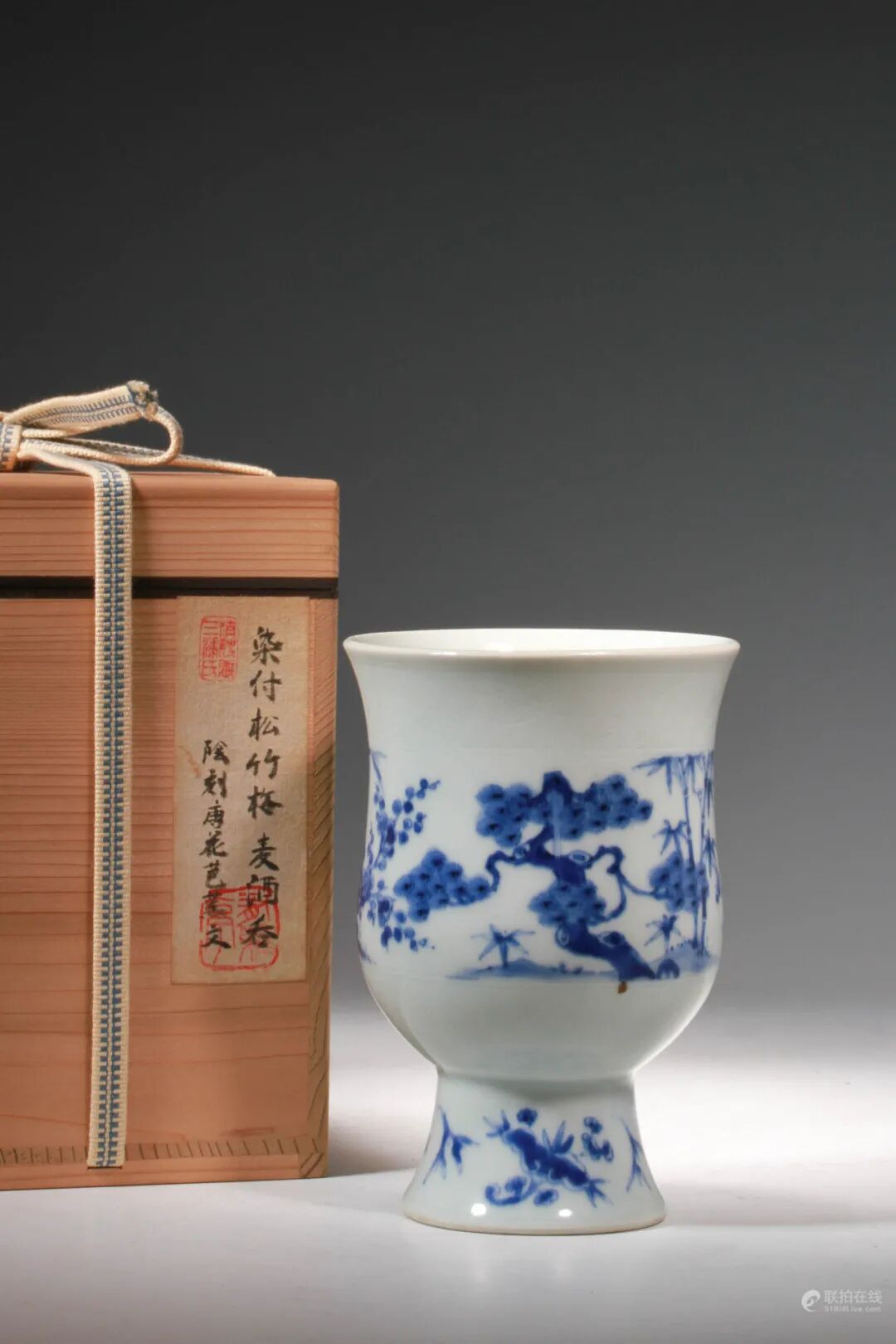 送料無料 中国古玩清時代康熙年製蛍手碗蓋付②
