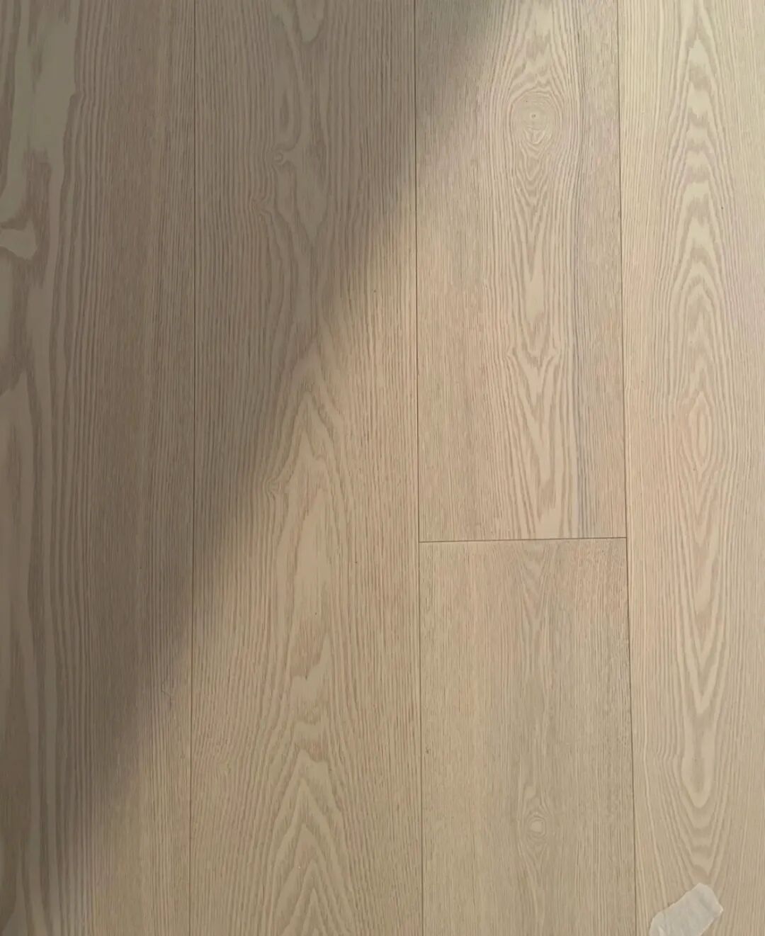 8mm地板能用嗎_歐朗地板水晶簾香椿木hg822_8mm木地板