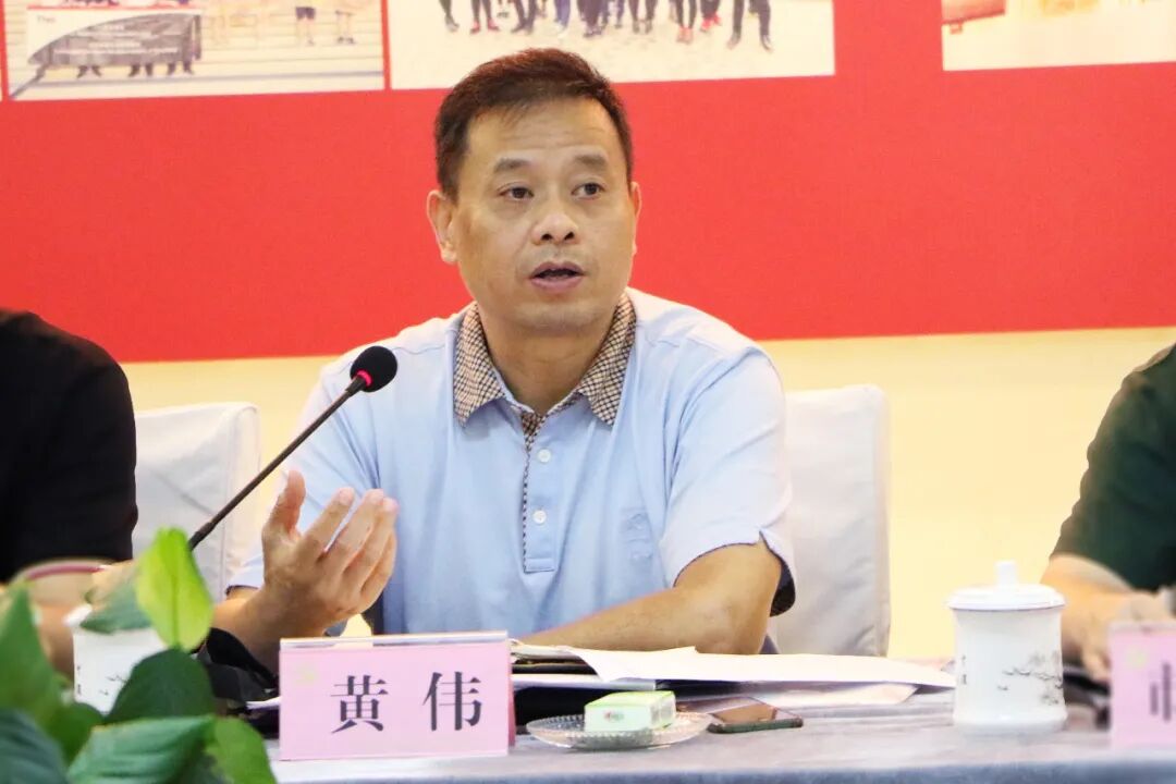 成都市禁毒办副主任黄伟前往十陵召开成都市禁毒工作片区推进会