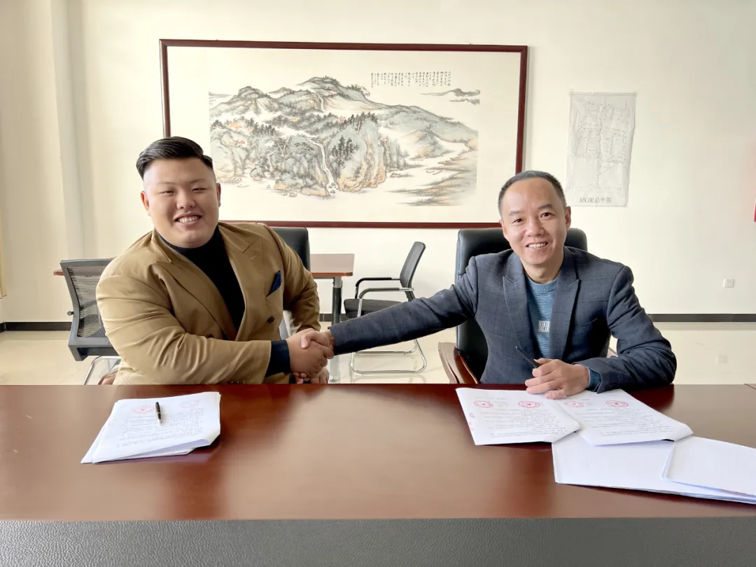 新能源賦能--鄭州首家新標準【小鵬汽車服務中心】落戶汽貿中心 新能源賦能--鄭州首家新標準【小鵬汽車服務中心】落戶汽貿中心