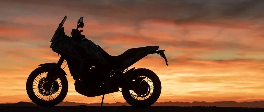 摩展前夜第一弹：摩托莫里尼 X-CAPE售价45880元起