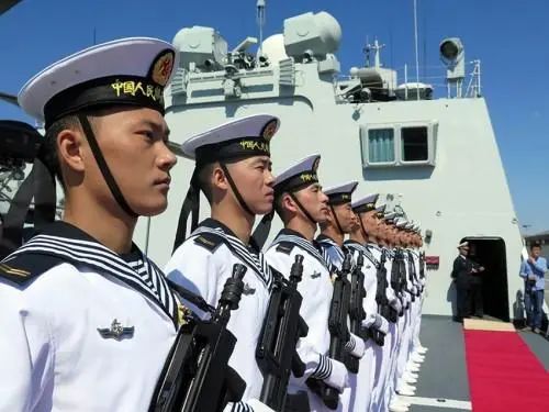 海軍條件兵有什么要求_海軍嚴格條件招兵嗎_海軍招兵條件嚴格嗎