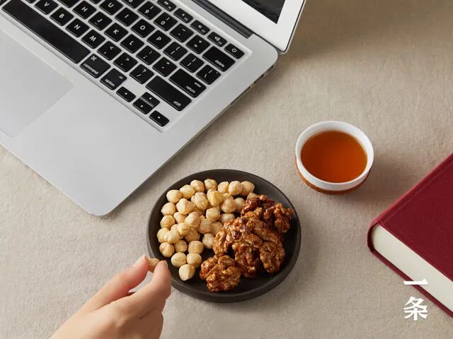 �����������������ʡ��������Ѹɡ���һ�м���6�ּ�����ɣ�