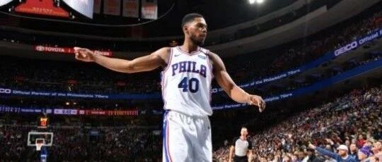 湖人有意名宿之子！但坏消息是，又要和死敌快船抢人？