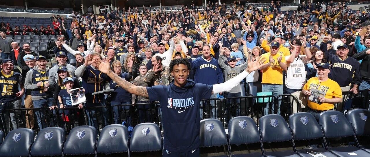 28岁，成球队年纪最大的球员？想想湖人...