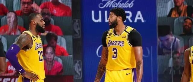 浓眉干爆掘金！詹姆斯：我以为他是来辅助我的...