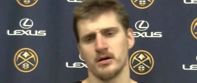 狂轰35+14+9！这还输球？约老师太难了...