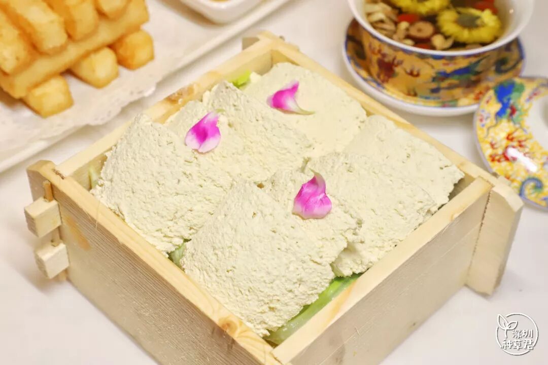 熱鍋界「霸氣龍王」優雅現身啦！在寶安化身帶辣味的ins風，此刻還免單！ 美食 第14張