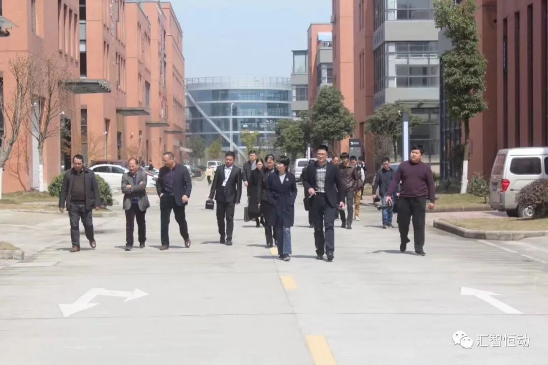 用技术改变世界