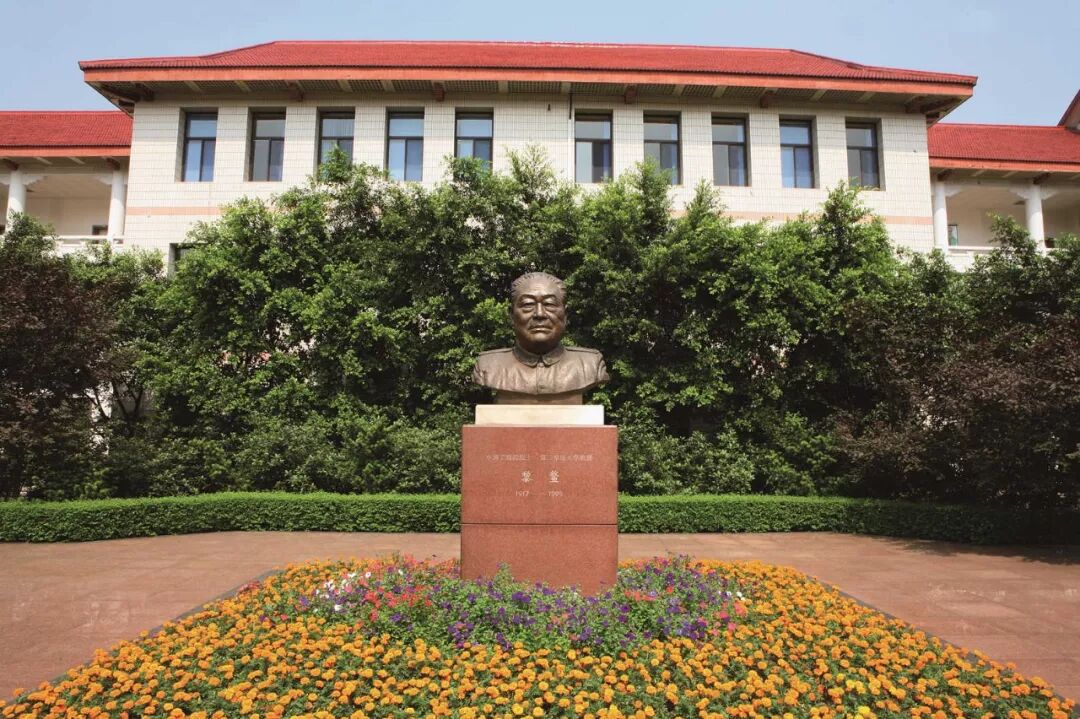 陆军军医大学2019招生简章