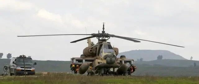 美国武直在叙利亚迫降，美军紧急出动封锁现场，俄军差一步抓俘虏