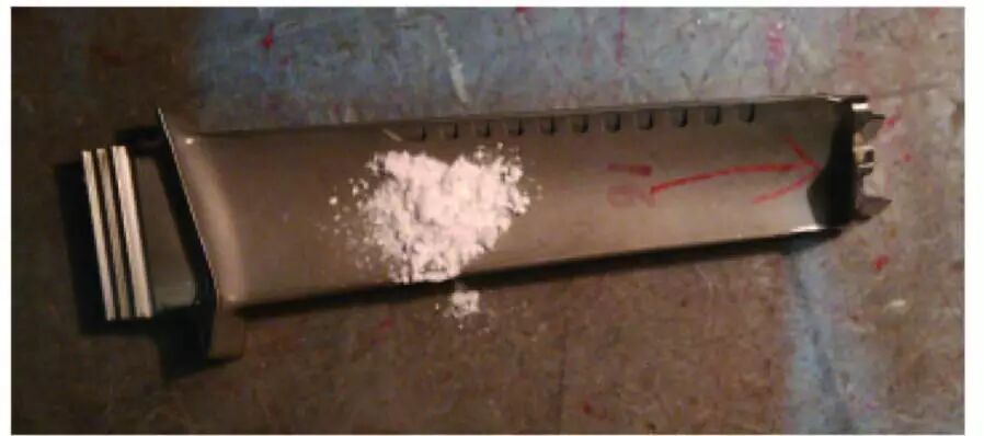 射線(xiàn)檢測(cè)時(shí)，他們?cè)跍u輪葉片內(nèi)發(fā)現(xiàn)了什么？