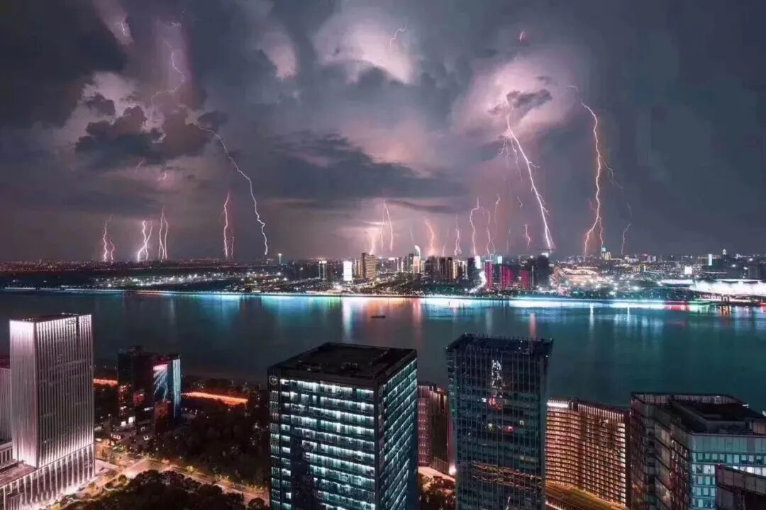 又一巨头突然大裁员！2020年，请珍惜你的老板！！