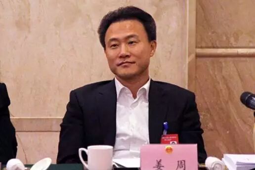 大连又一名高官落马 女副市长的继任者也栽了