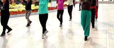 杭州女子跳完广场舞后莫名高烧40多度，送到医院已病危！又是这种致命“小东西”惹祸...