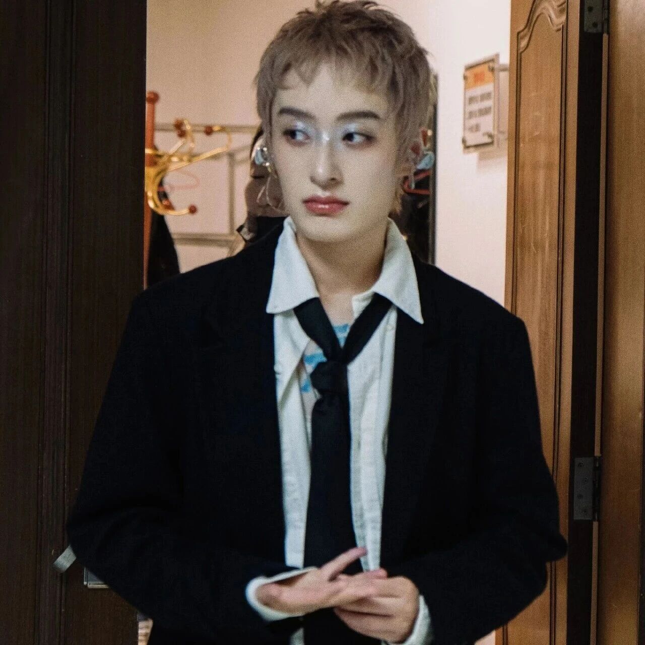 曾轶可天津演唱会取消:票房远远无法覆盖演出成本,在艺人方慎重考虑后同意取消